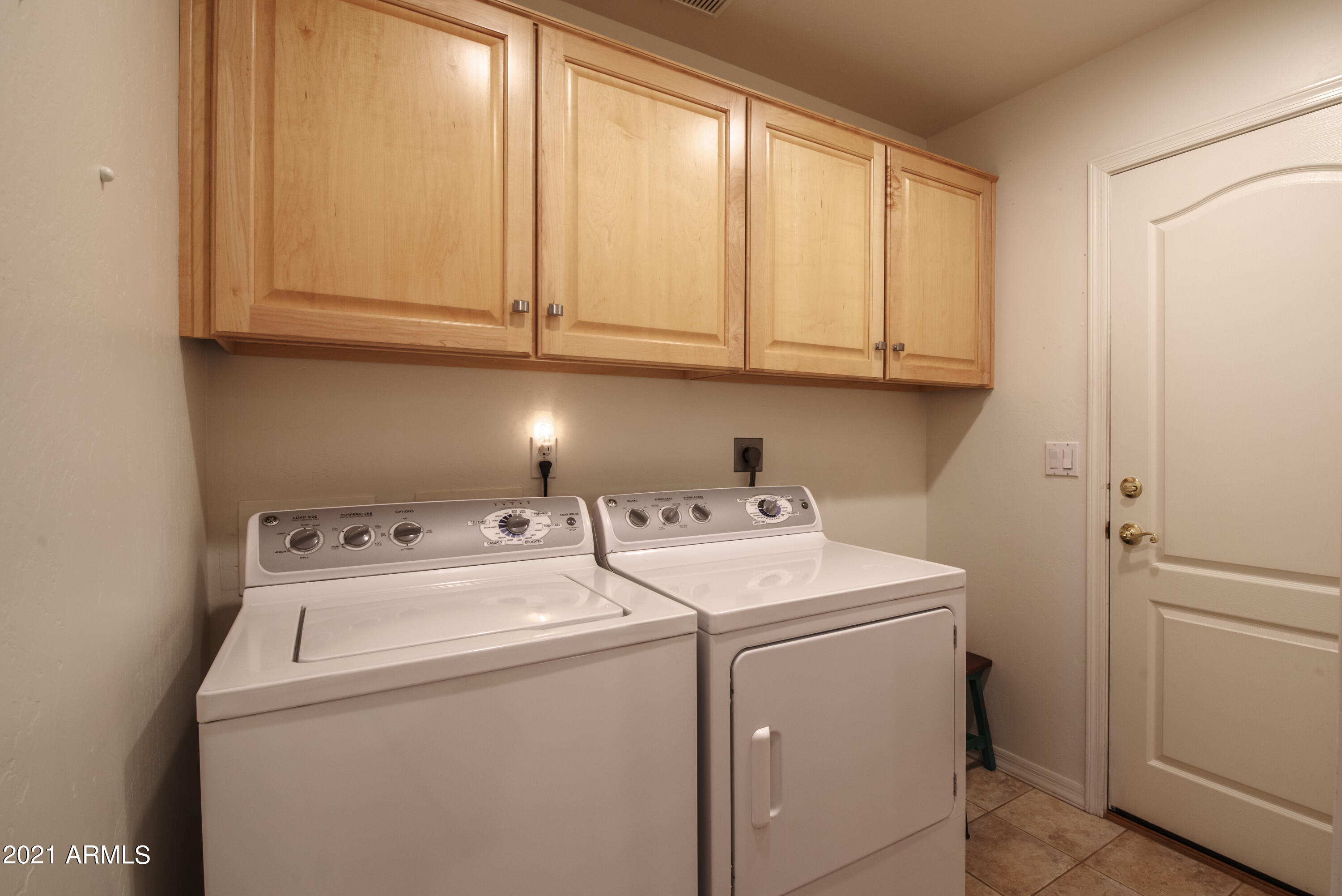 5830 East McKellips Road, Unit 40 Mesa, AZ 85215 - Photo 20 of 41 Laundry Room