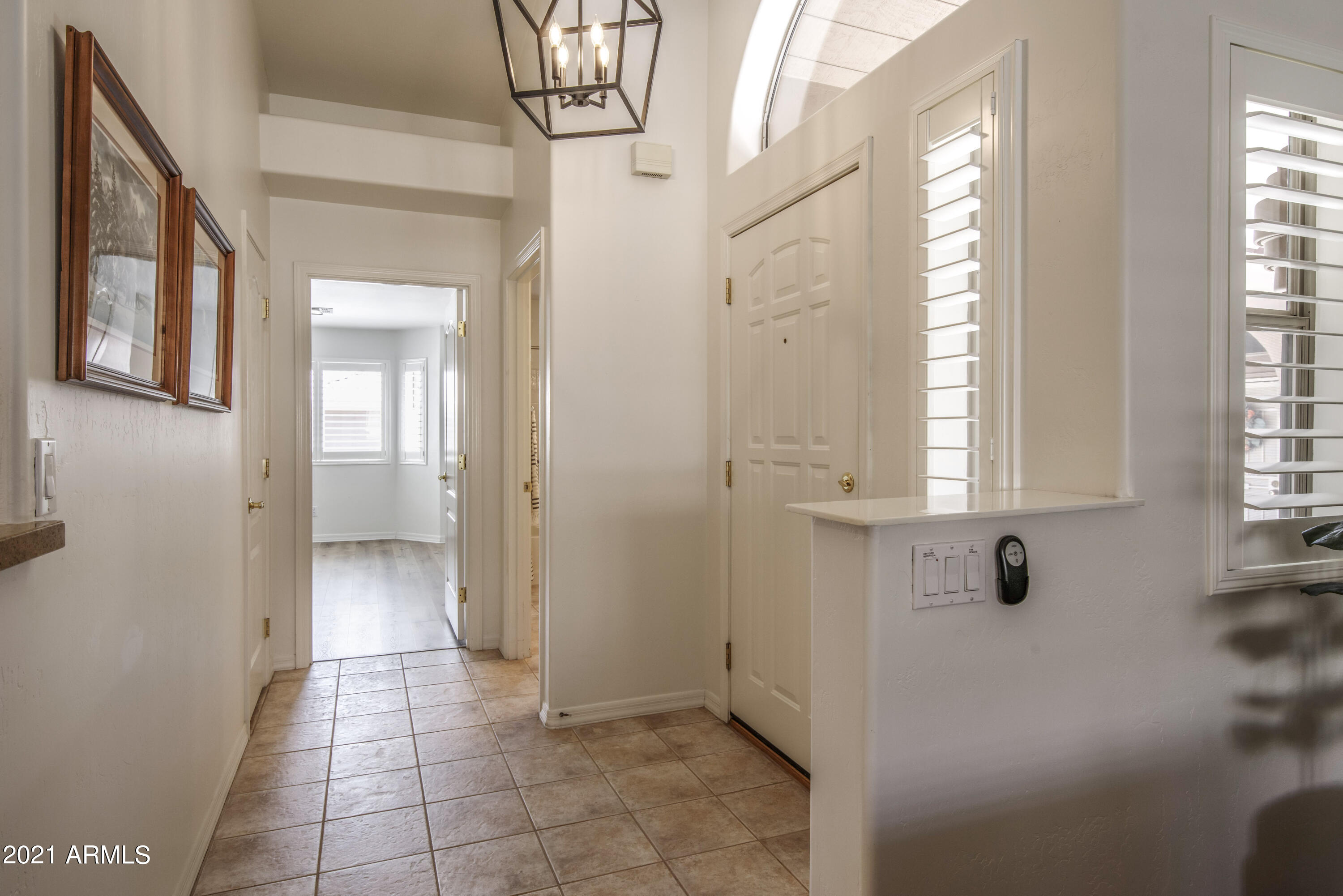 5830 East McKellips Road, Unit 40 Mesa, AZ 85215 - Photo 3 of 41 Foyer
