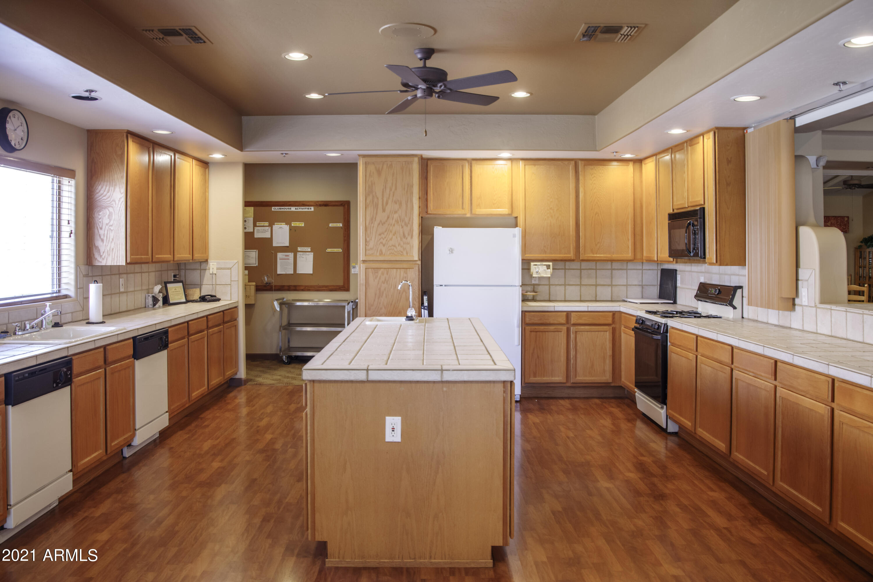 5830 East McKellips Road, Unit 40 Mesa, AZ 85215 - Photo 35 of 41 Community Center Kitchen
