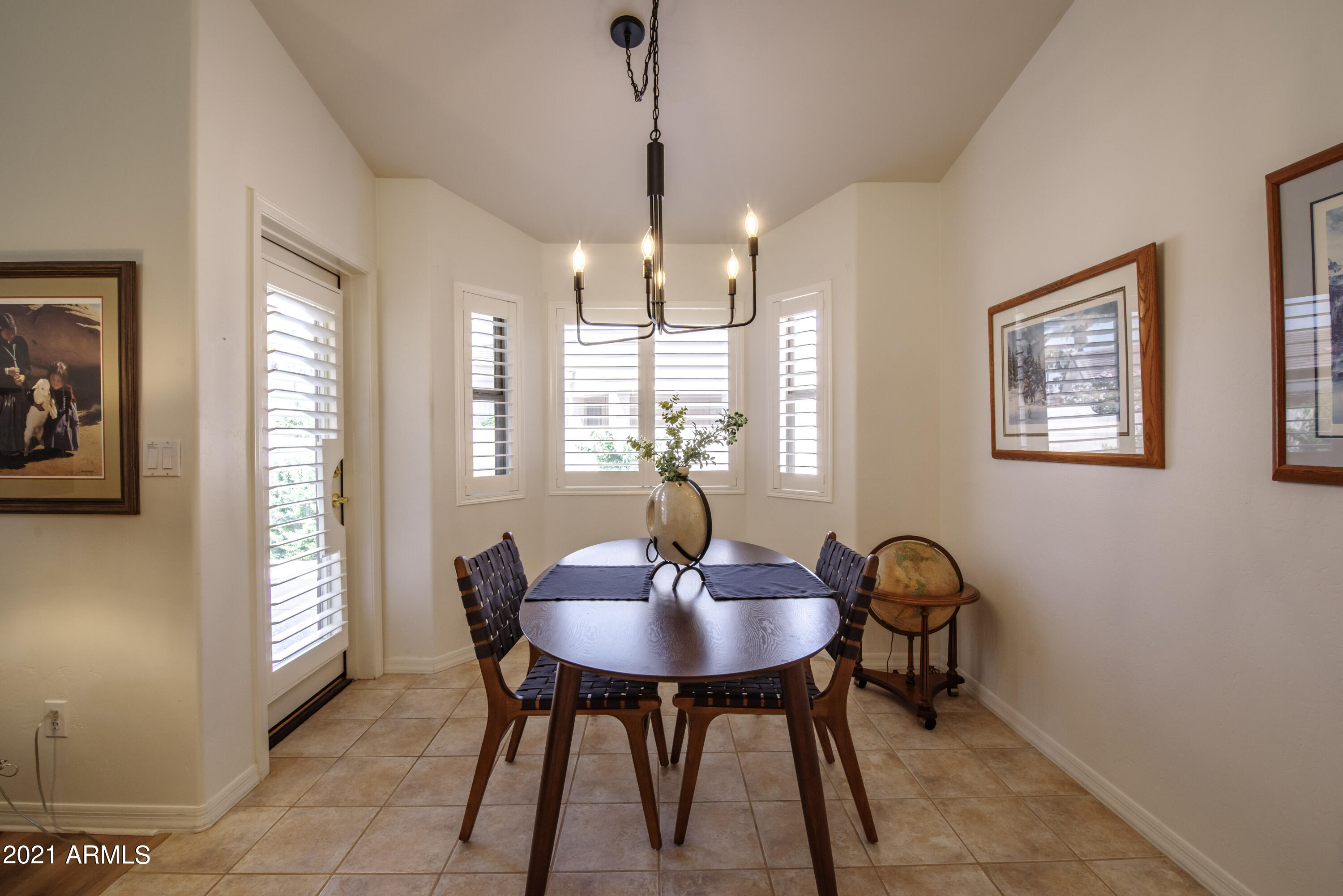 5830 East McKellips Road, Unit 40 Mesa, AZ 85215 - Photo 4 of 41 Dining Area