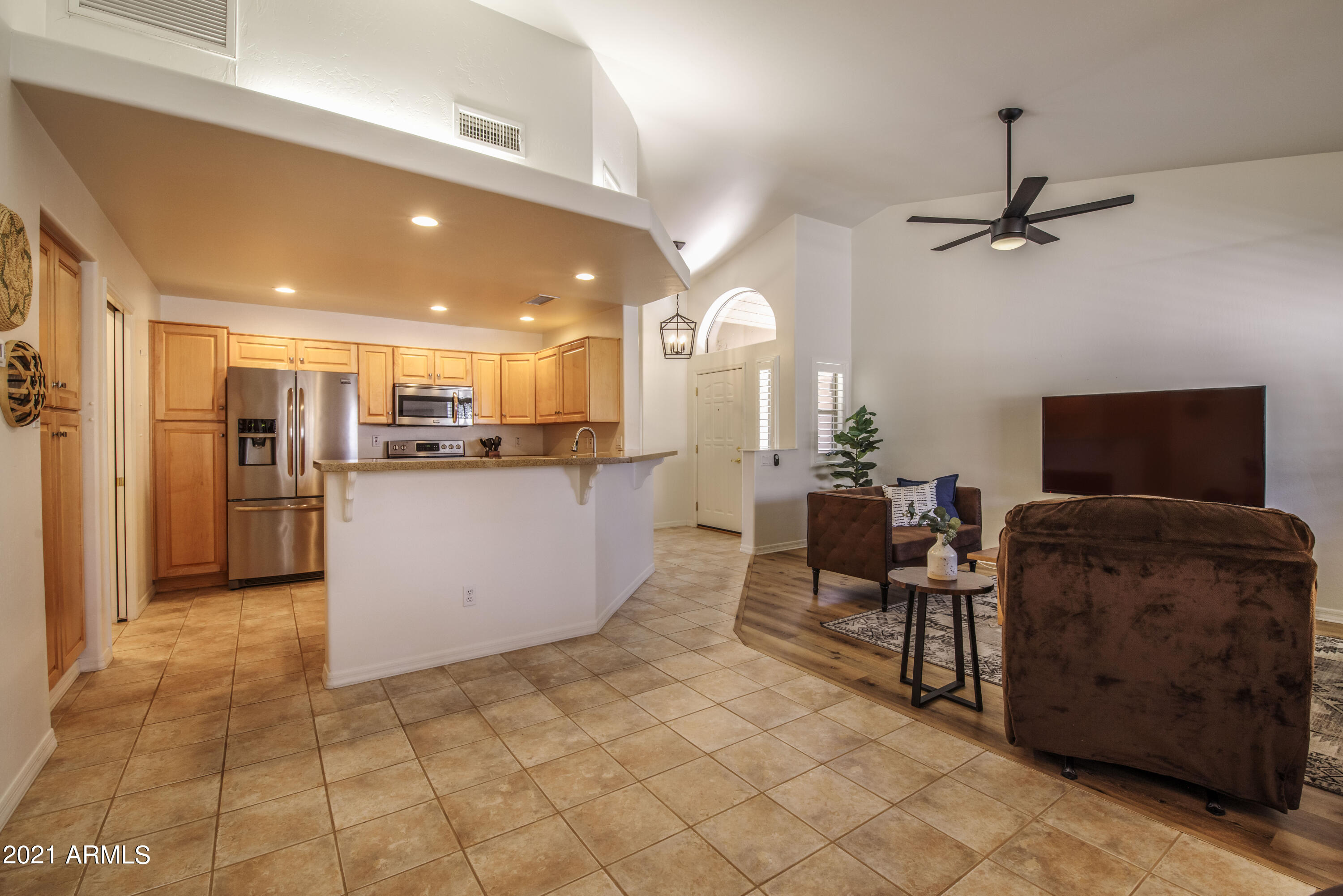 5830 East McKellips Road, Unit 40 Mesa, AZ 85215 - Photo 8 of 41 Kitchen open to Living/Dining