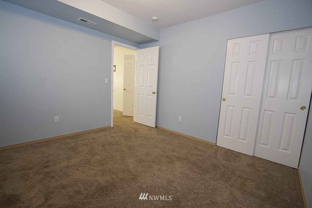 18615 Rainier View Road Southeast Monroe, WA 98272 - Photo 20 of 21