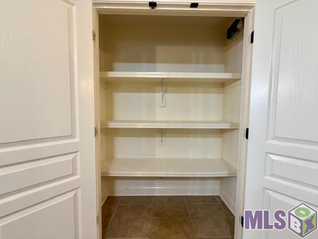 199 Landmark Drive Raceland, LA 70394 - Photo 9 of 19 Pantry