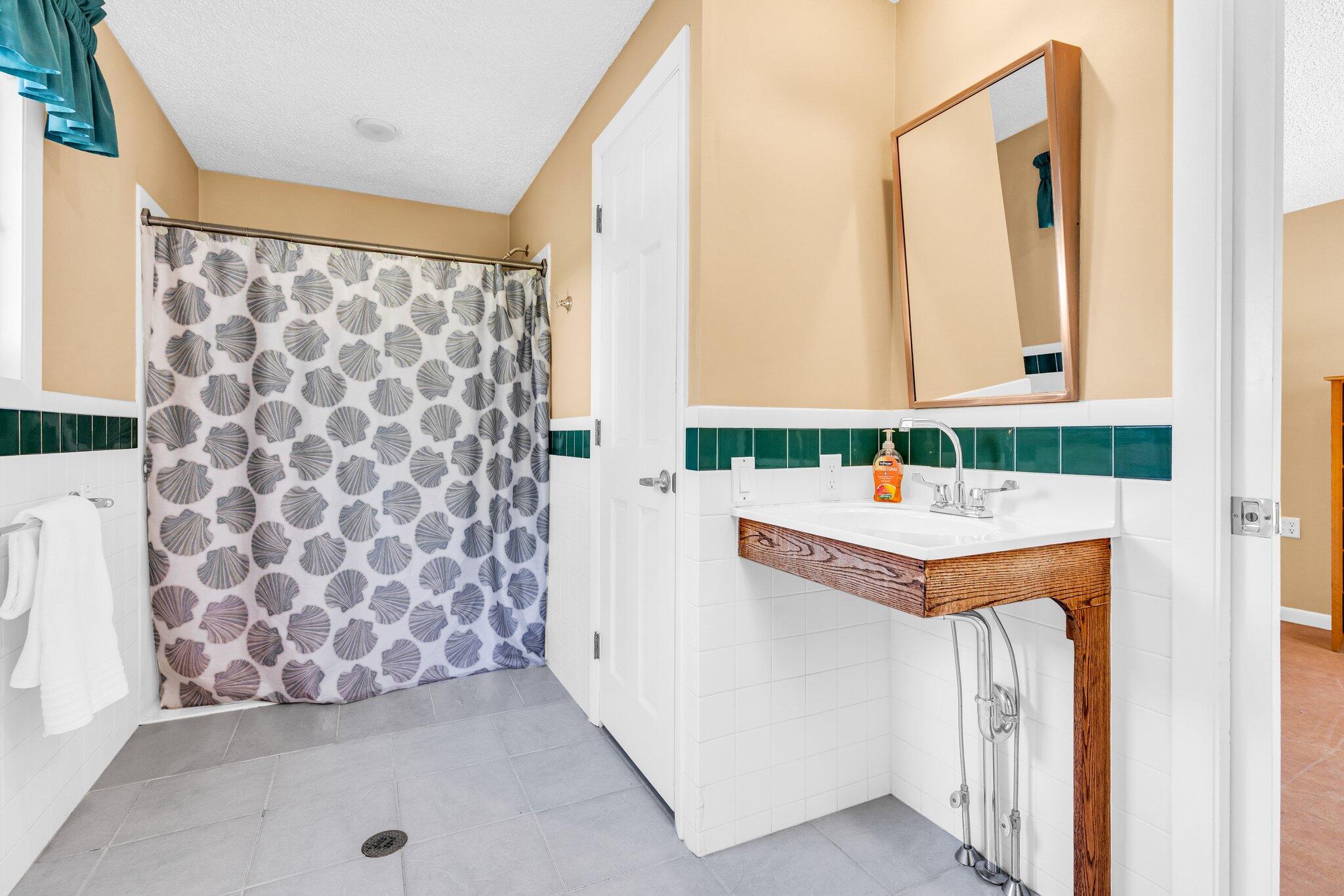 132-134 Hills Beach Road Biddeford, ME 04005 - Photo 23 of 69 5-web-or-mls-DSC07507