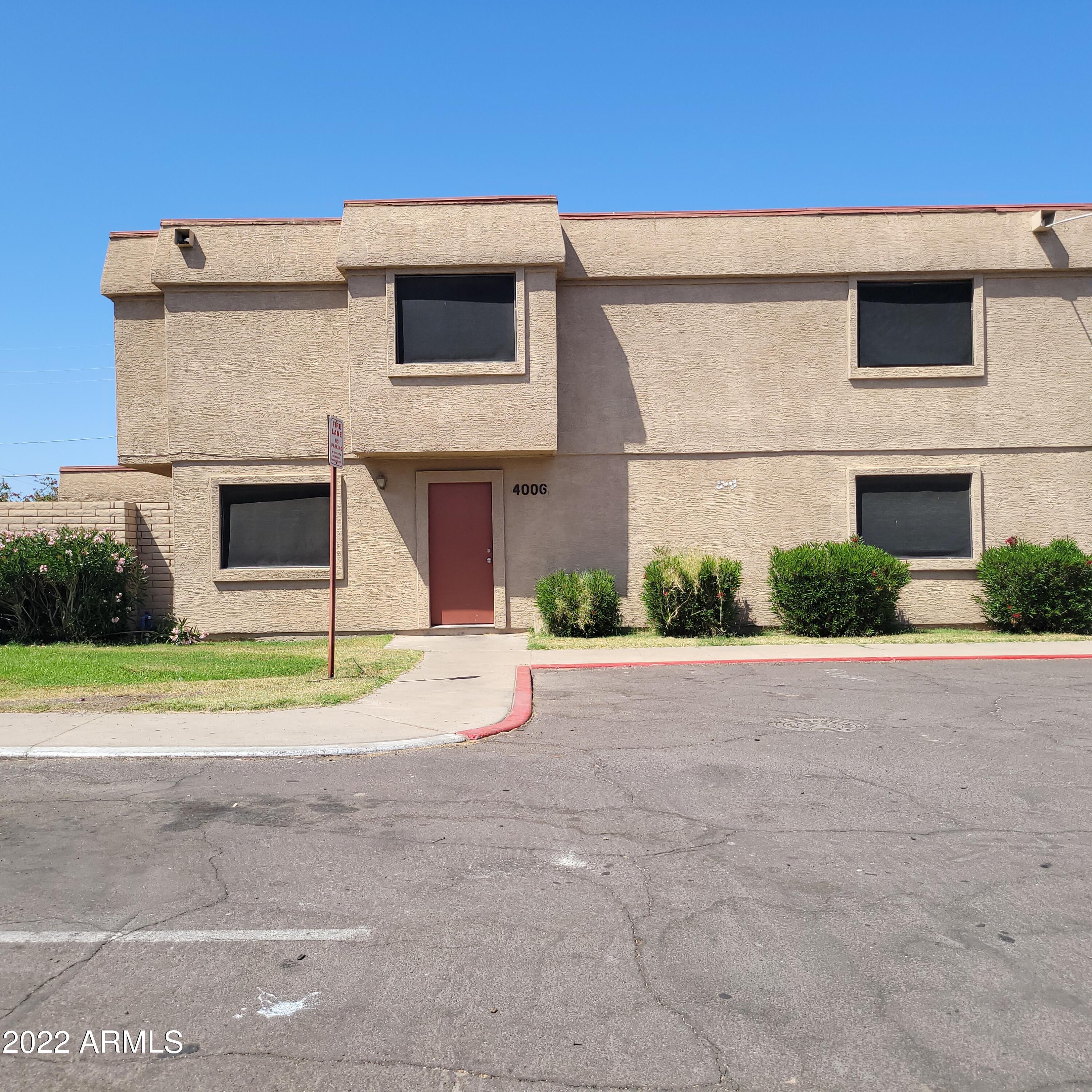 4006 West Wonderview Road Phoenix, AZ 85019 - Photo 1 of 18 20220421_140746