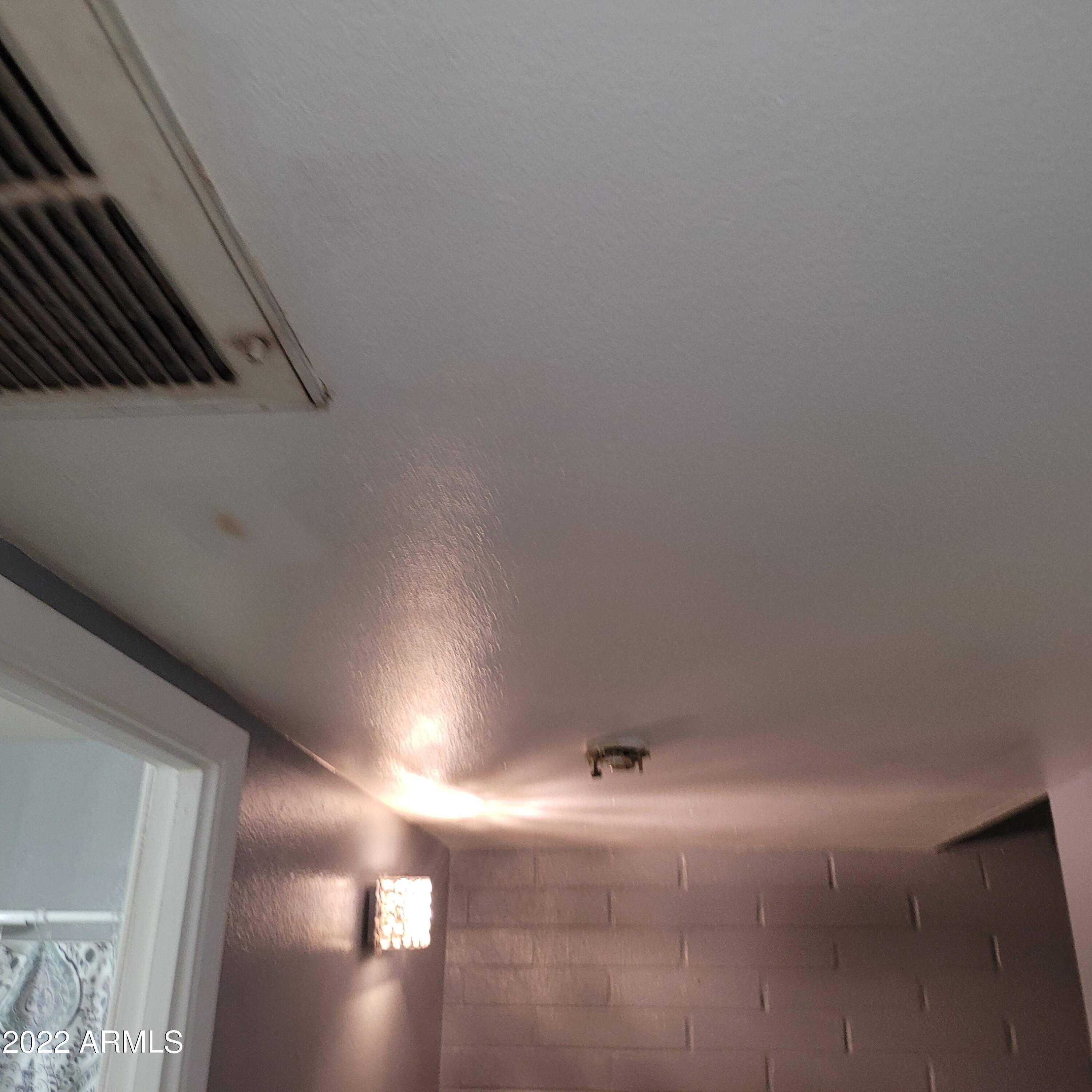 4006 West Wonderview Road Phoenix, AZ 85019 - Photo 12 of 18 20220421_135512