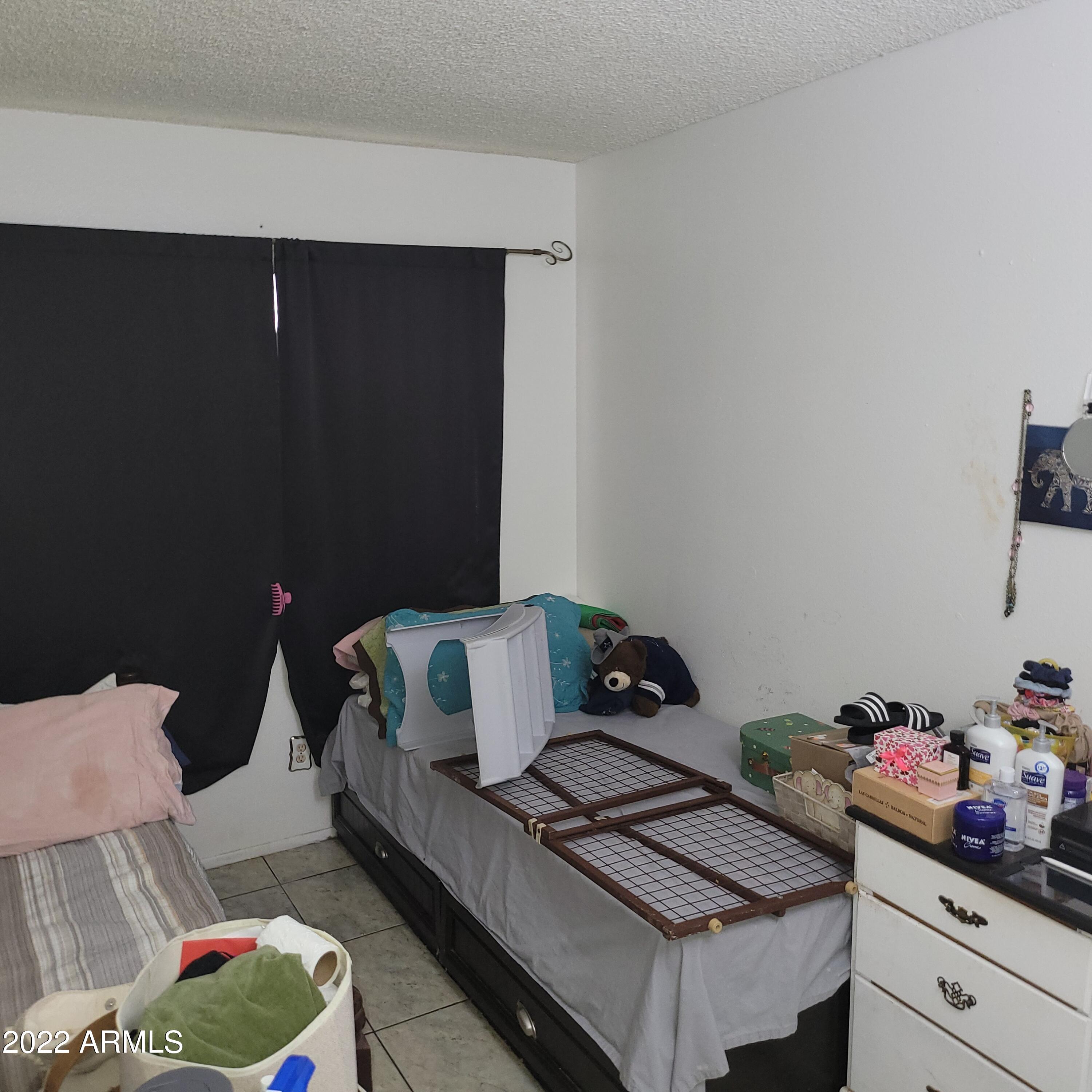 4006 West Wonderview Road Phoenix, AZ 85019 - Photo 6 of 18 20220421_135500