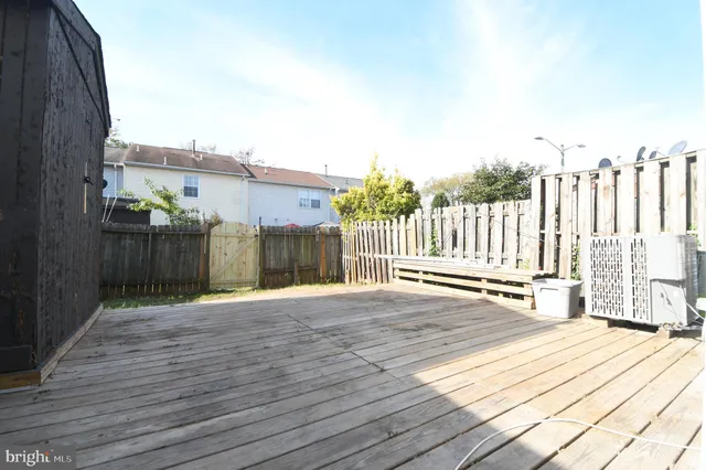 $2,500 | 8635 Union Place, Manassas Park, VA 20111