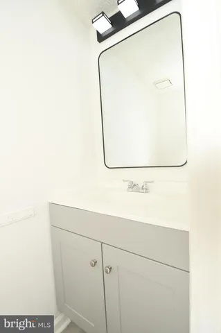 $2,500 | 8635 Union Place, Manassas Park, VA 20111