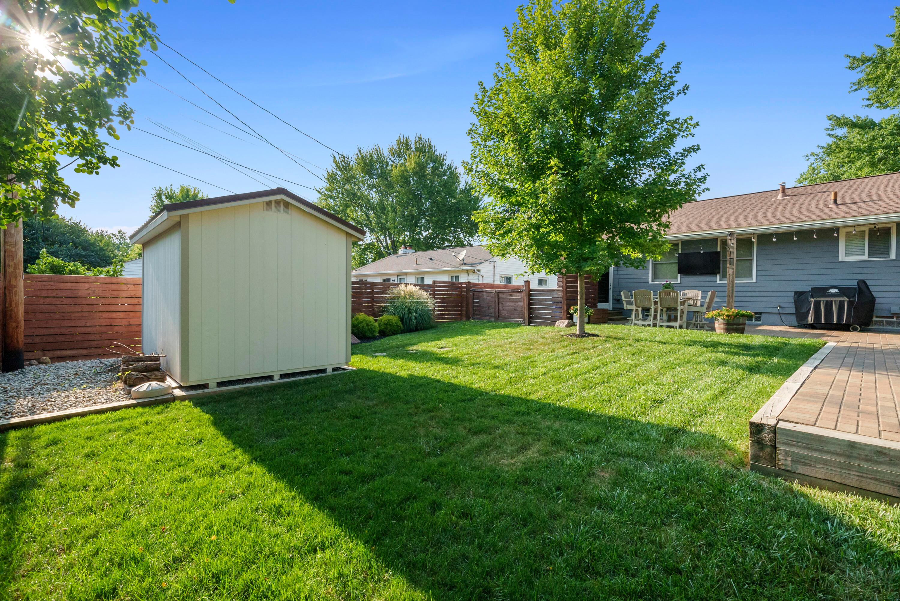 2731 Cranford Road Columbus, OH 43221 - Photo 12 of 41 Storage Shed