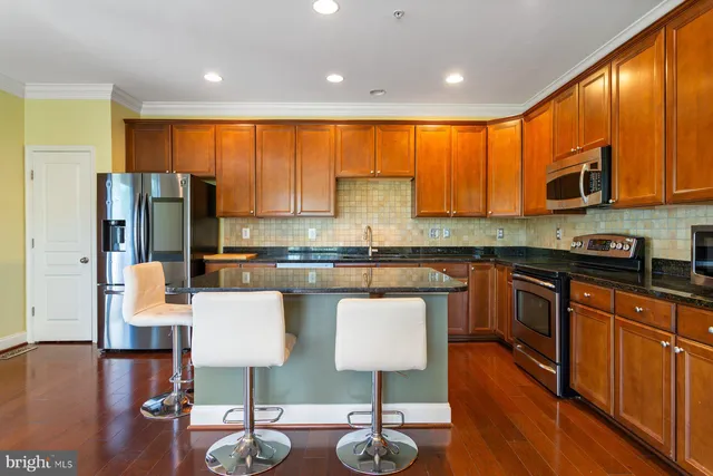 $550,000 | 8739 Blazing Brook Way, Unit 49, Elkridge, MD 21075