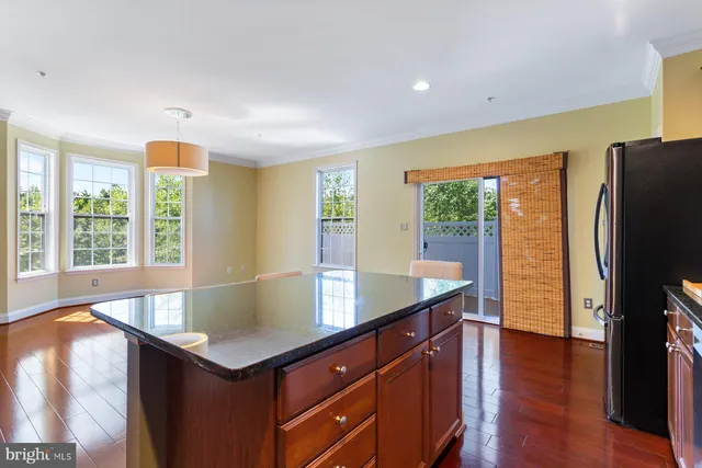 $550,000 | 8739 Blazing Brook Way, Unit 49, Elkridge, MD 21075