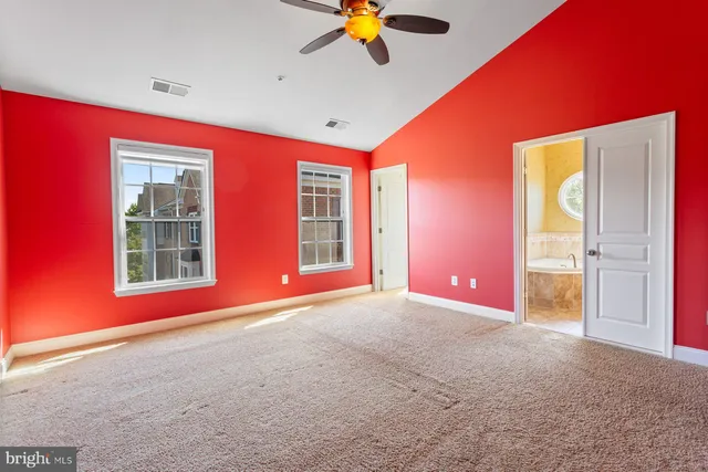 $550,000 | 8739 Blazing Brook Way, Unit 49, Elkridge, MD 21075