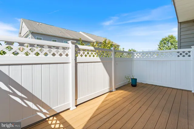 $550,000 | 8739 Blazing Brook Way, Unit 49, Elkridge, MD 21075