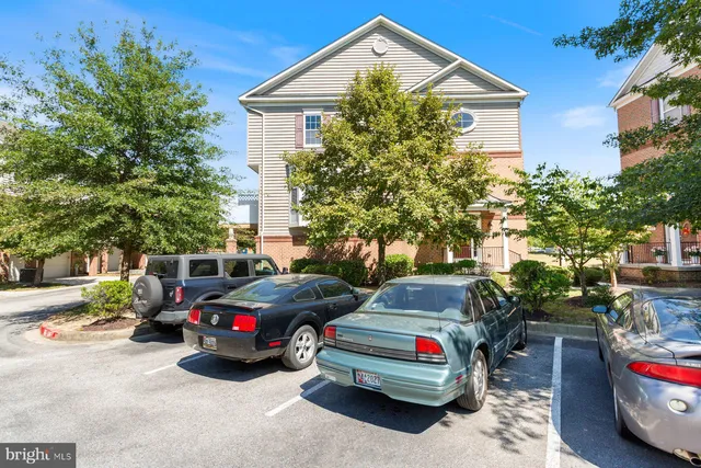 $550,000 | 8739 Blazing Brook Way, Unit 49, Elkridge, MD 21075