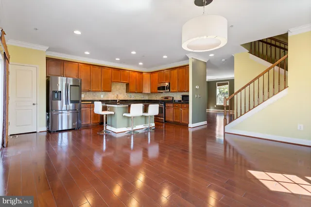 $550,000 | 8739 Blazing Brook Way, Unit 49, Elkridge, MD 21075