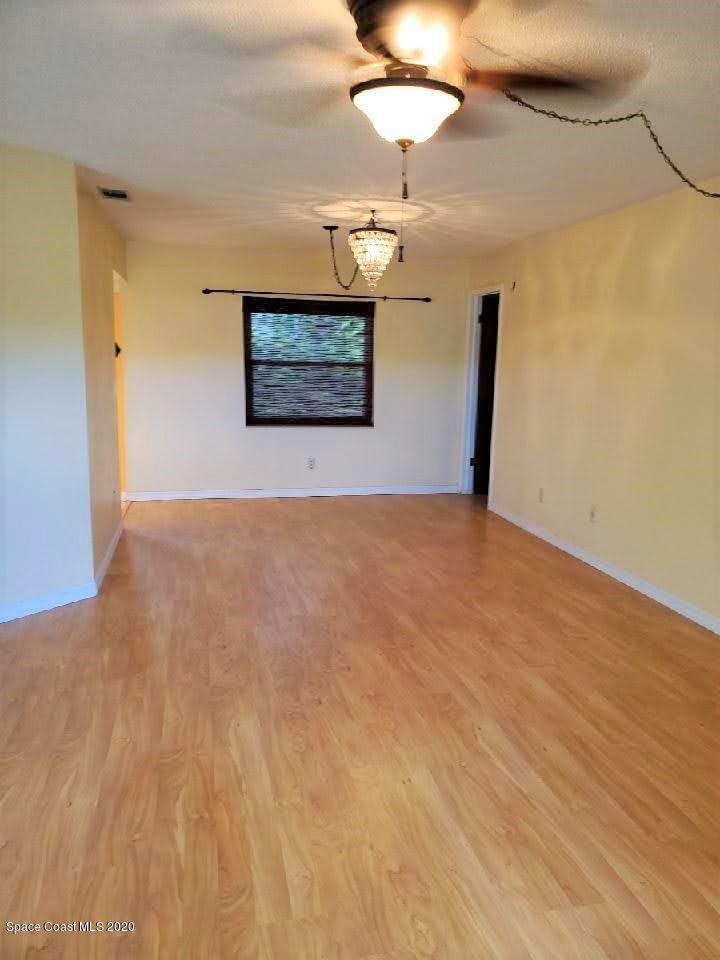 1921 Tallpine Road Melbourne, FL 32935 - Photo 2 of 12 74316