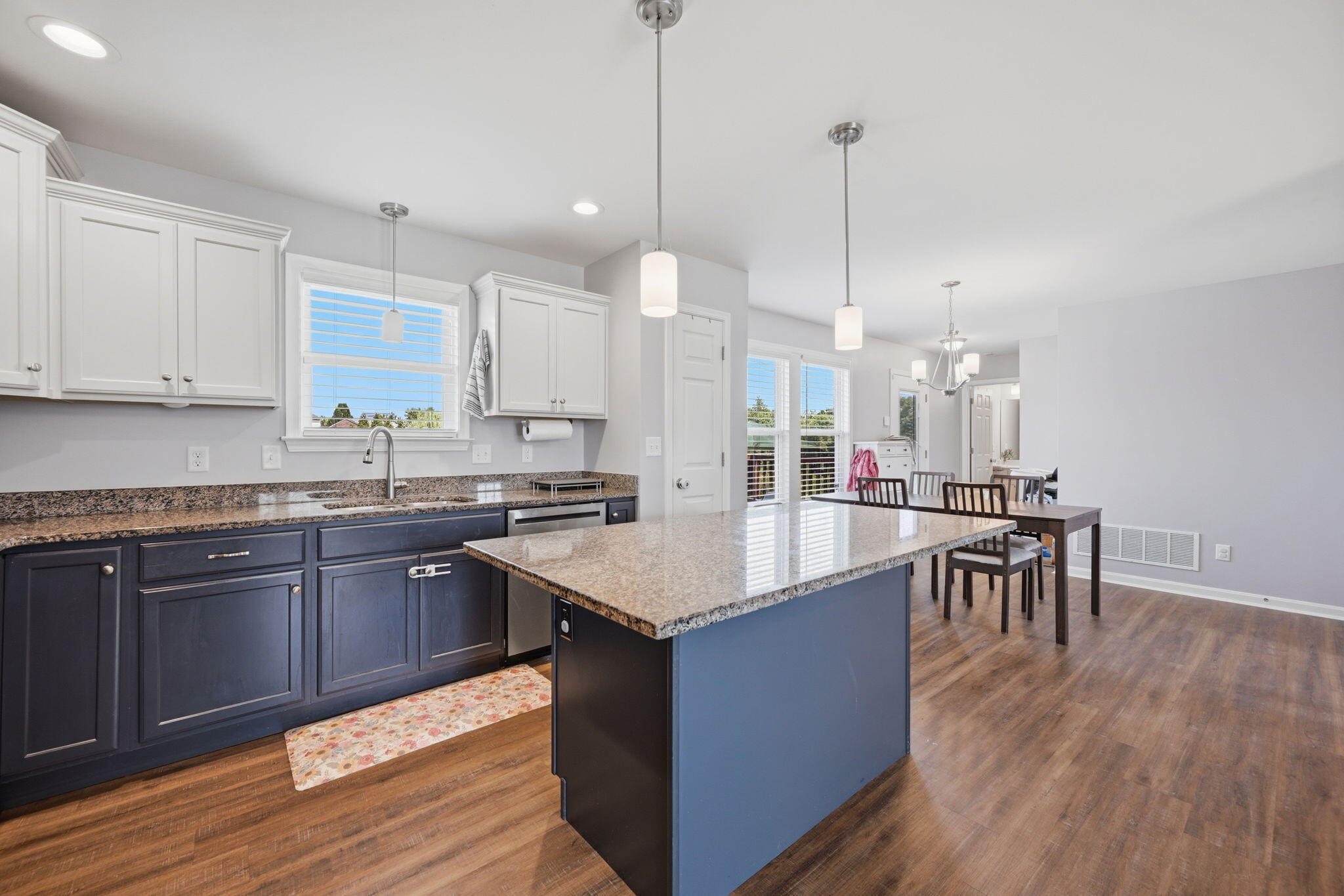 2708 Perth Court Hebron, KY 41048 - Photo 6 of 43 Stylish Kitchen