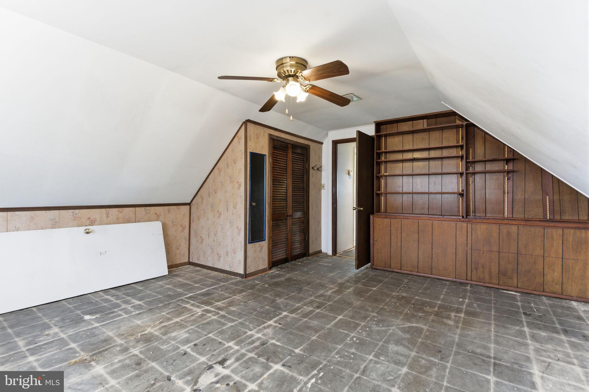 28 Cloister Road Levittown, PA 19057 - Photo 24 of 28 a view of a livingroom with a ceiling fan and window