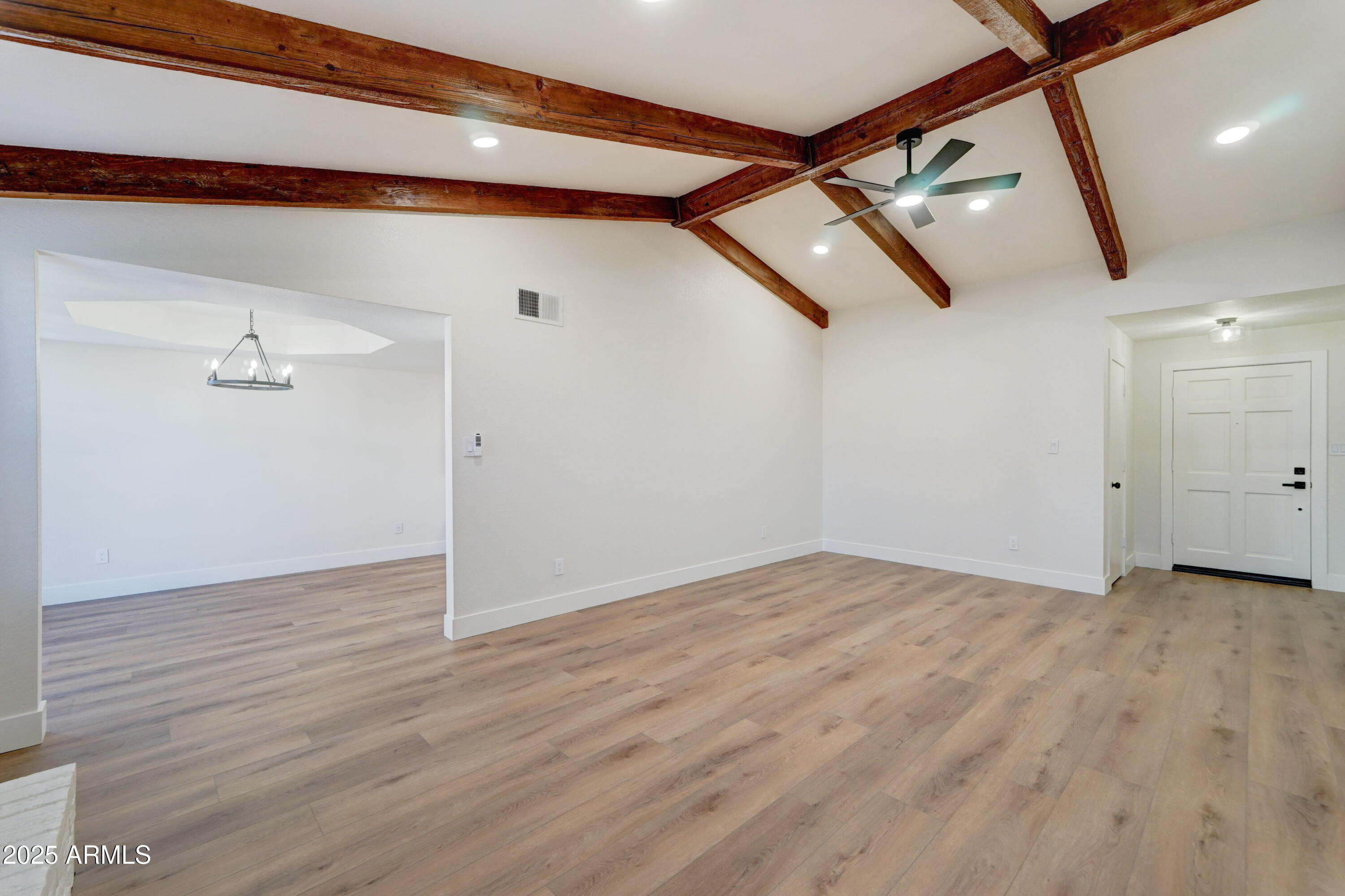 324 West Harvard Avenue Gilbert, AZ 85233 - Photo 5 of 27