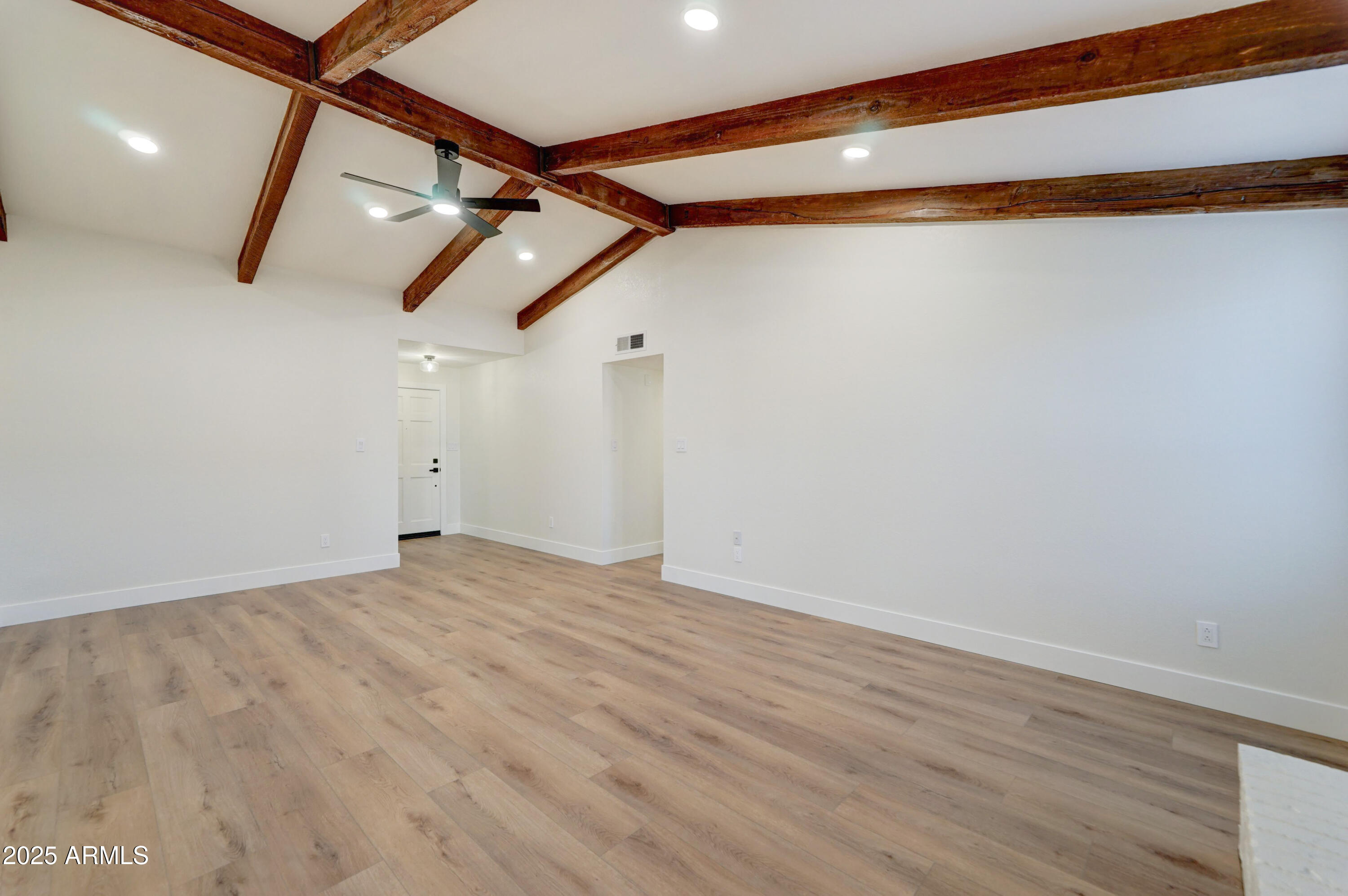 324 West Harvard Avenue Gilbert, AZ 85233 - Photo 6 of 27 a view of an empty room