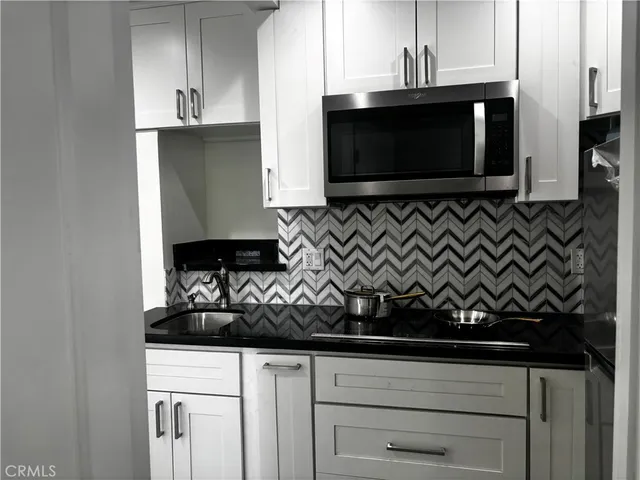 $1,999 | 8648 Corbin Avenue, Northridge, CA 91324