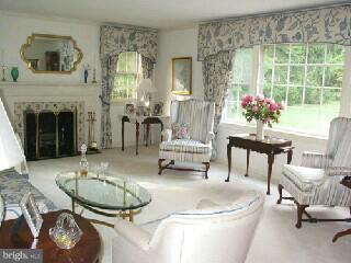 316 Powderhorn Road Fort Washington, PA 19034 - Photo 3 of 6 Gallery Image 3