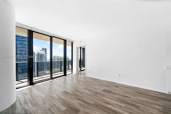 $6,900 | 801 South Miami Avenue, Unit 3704, Miami, FL 33131
