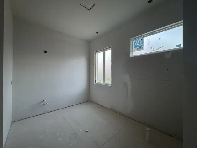 $1,299,990 | 5918 Luke Court, Arrington, TN 37014