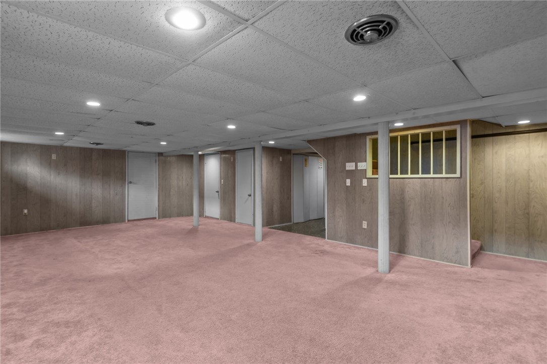 103 Clews Street Pawtucket, RI 02861 - Photo 23 of 40