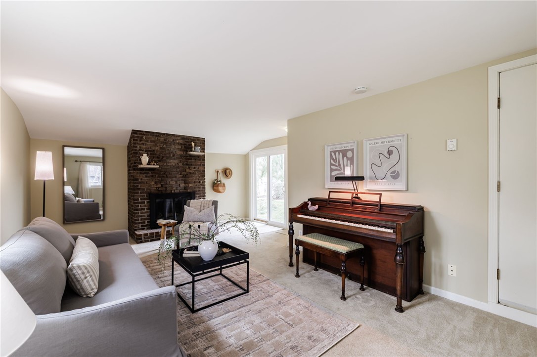 69 Harvest Road Perinton, NY 14450 - Photo 16 of 34