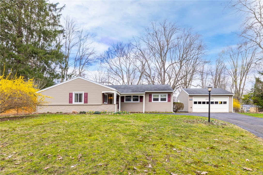 69 Harvest Road Perinton, NY 14450 - Photo 2 of 34