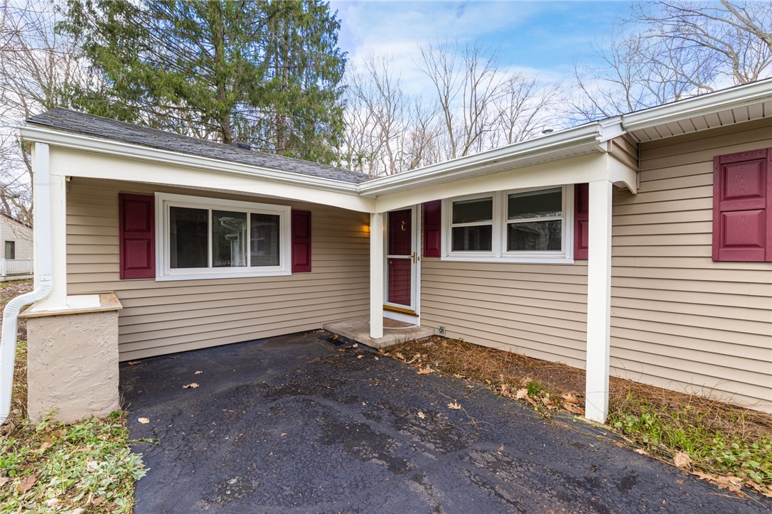 69 Harvest Road Perinton, NY 14450 - Photo 3 of 34