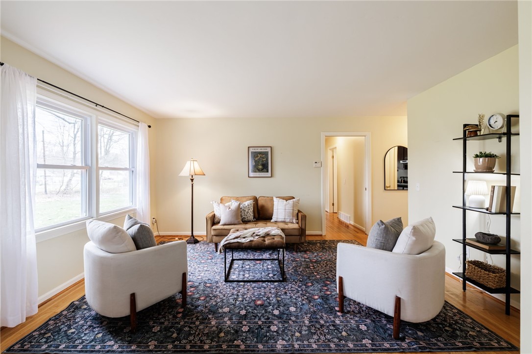 69 Harvest Road Perinton, NY 14450 - Photo 6 of 34