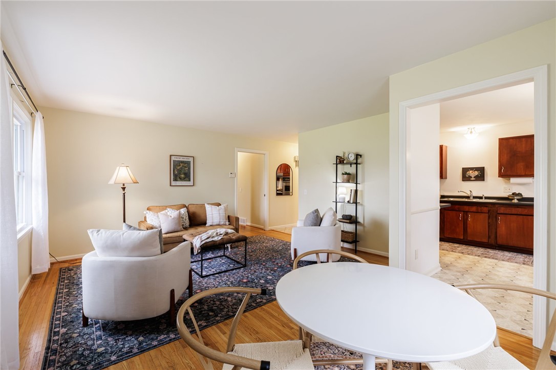 69 Harvest Road Perinton, NY 14450 - Photo 8 of 34