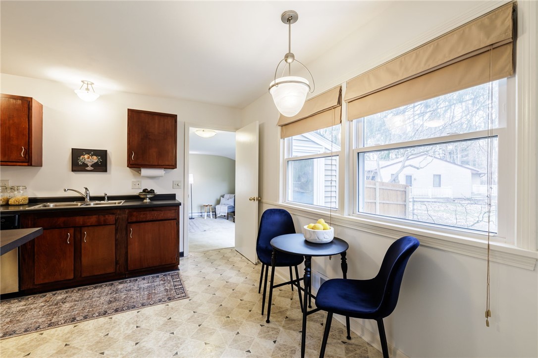 69 Harvest Road Perinton, NY 14450 - Photo 10 of 34