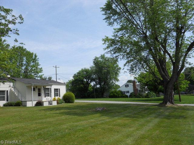 5289 Mountain View Road Hays, NC 28635 - Photo 17 of 19 Front Yard
