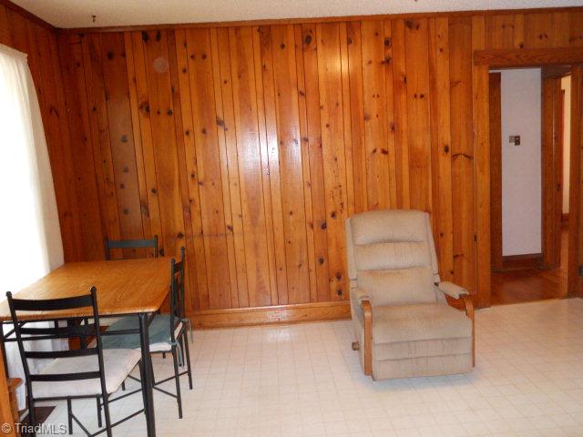 5289 Mountain View Road Hays, NC 28635 - Photo 8 of 19 Dining Room