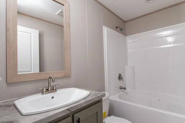 $89,499 | 129 Ash Lane, Springfield, VT 05156