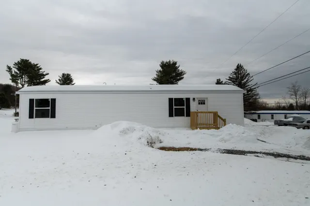 $89,499 | 129 Ash Lane, Springfield, VT 05156