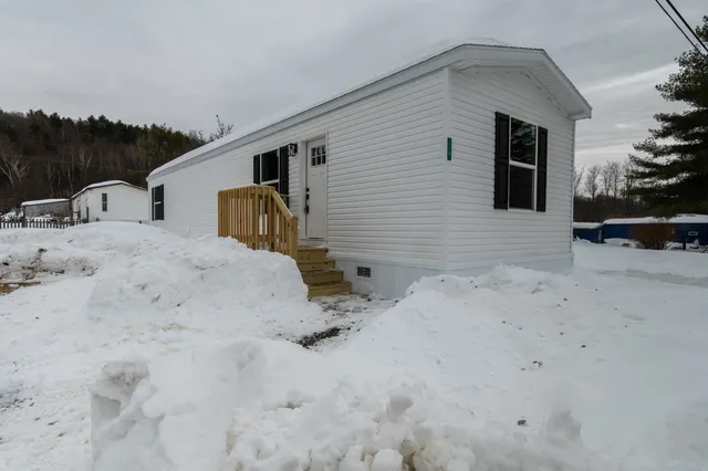 $89,499 | 129 Ash Lane, Springfield, VT 05156