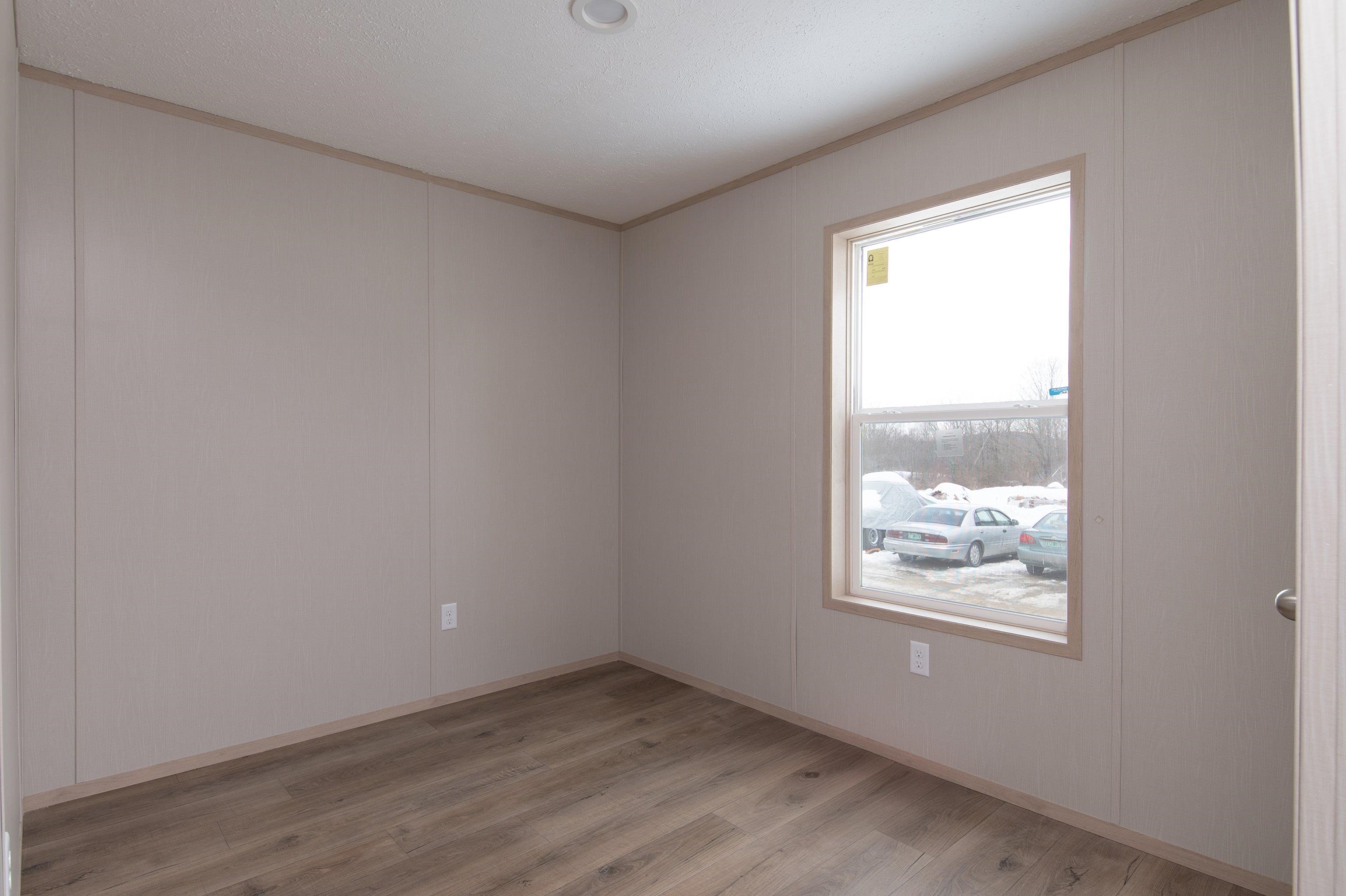 129 Ash Lane Springfield, VT 05156 - Photo 9 of 23