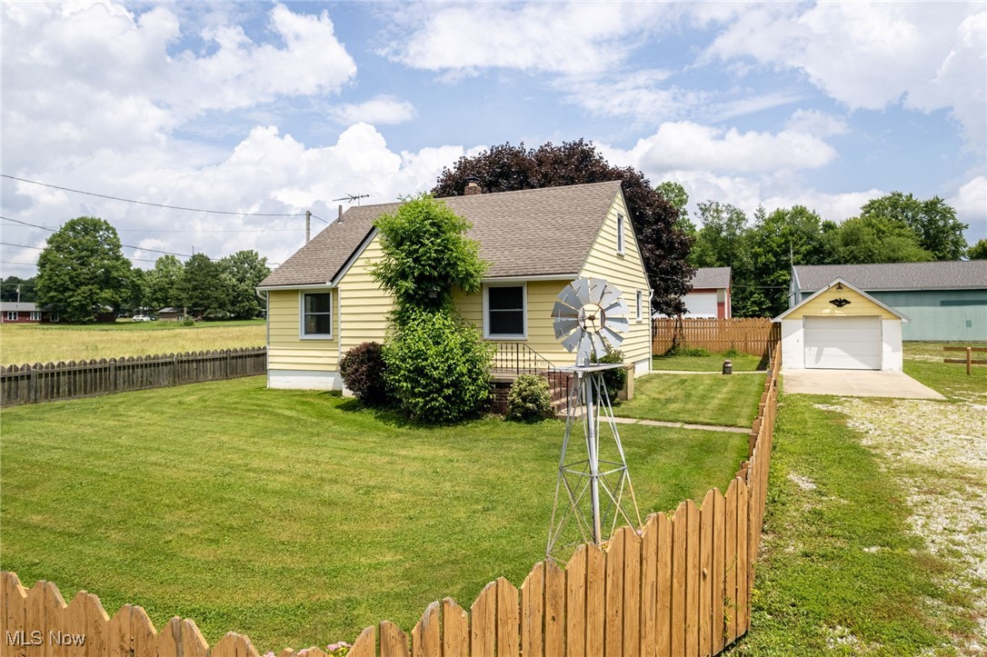 15459 Serfass Road Doylestown, OH 44230 - Photo 2 of 42