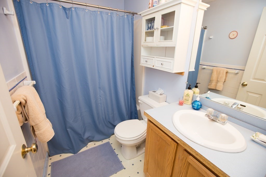 5 Kart Road Sutton, MA 01590 - Photo 19 of 29