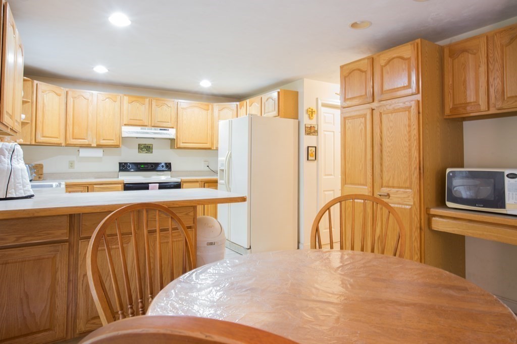 5 Kart Road Sutton, MA 01590 - Photo 5 of 29