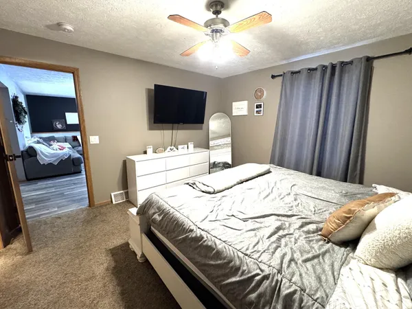 $258,000 | 315 Leonard Avenue, Crookston, MN 56716