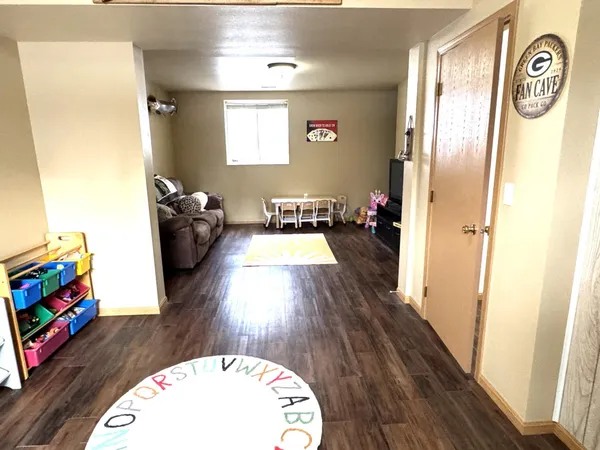 $258,000 | 315 Leonard Avenue, Crookston, MN 56716