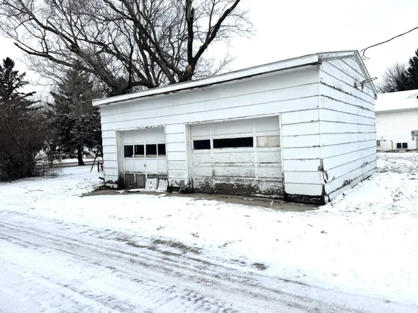 $258,000 | 315 Leonard Avenue, Crookston, MN 56716