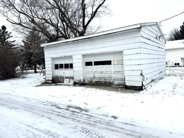 $268,000 | 315 Leonard Avenue, Crookston, MN 56716