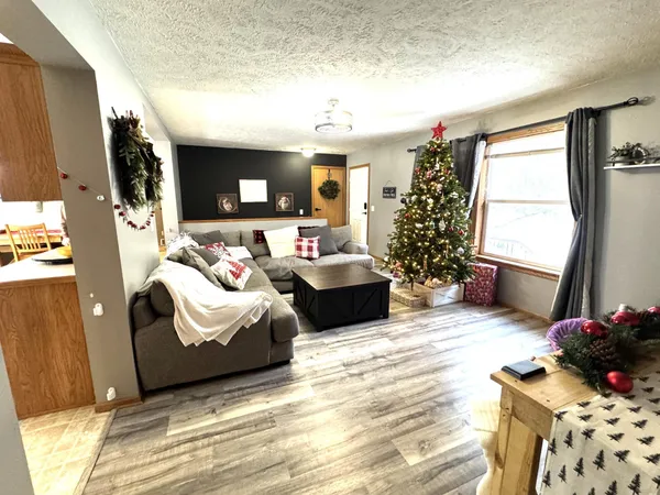 $258,000 | 315 Leonard Avenue, Crookston, MN 56716
